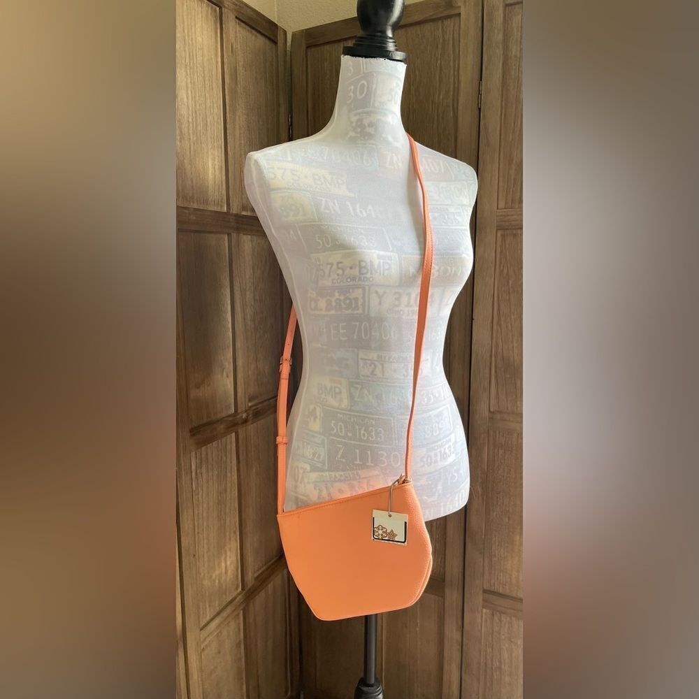 New A New Day peach crossbody purse.